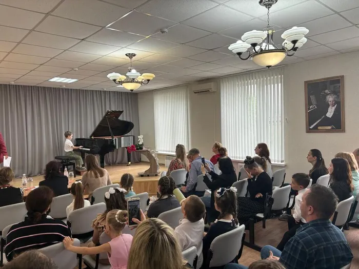 PHOTO-2024-04-13-14-16-35